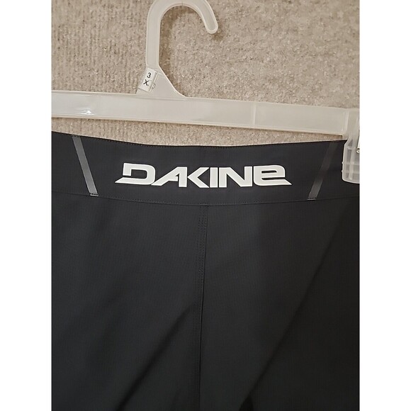 Dakine Cyclone 18" Boardshorts Mens 38 Black Performance Stretch NEW - Picture 6 of 9